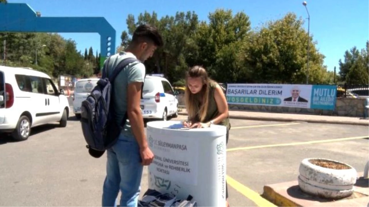 Üniversite öğrencileri Süleymanpaşa Belediyesi tarafından karşılanıdı