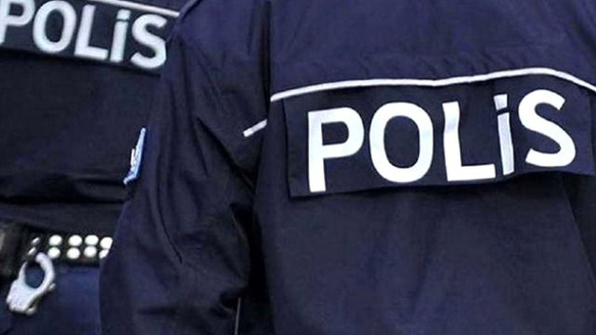 Afyonkarahisar\'da 10 Polis Tutuklandı