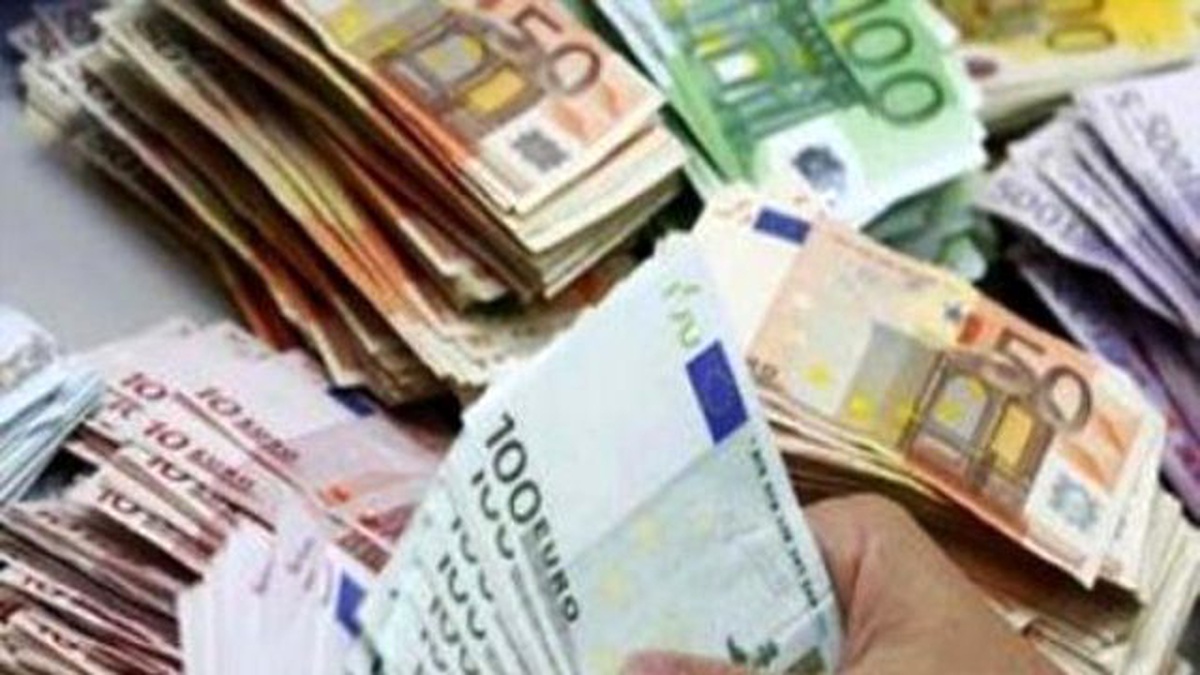 Avro Bölgesi 29,2 Milyar Avro Dış Ticaret Fazlası Verdi