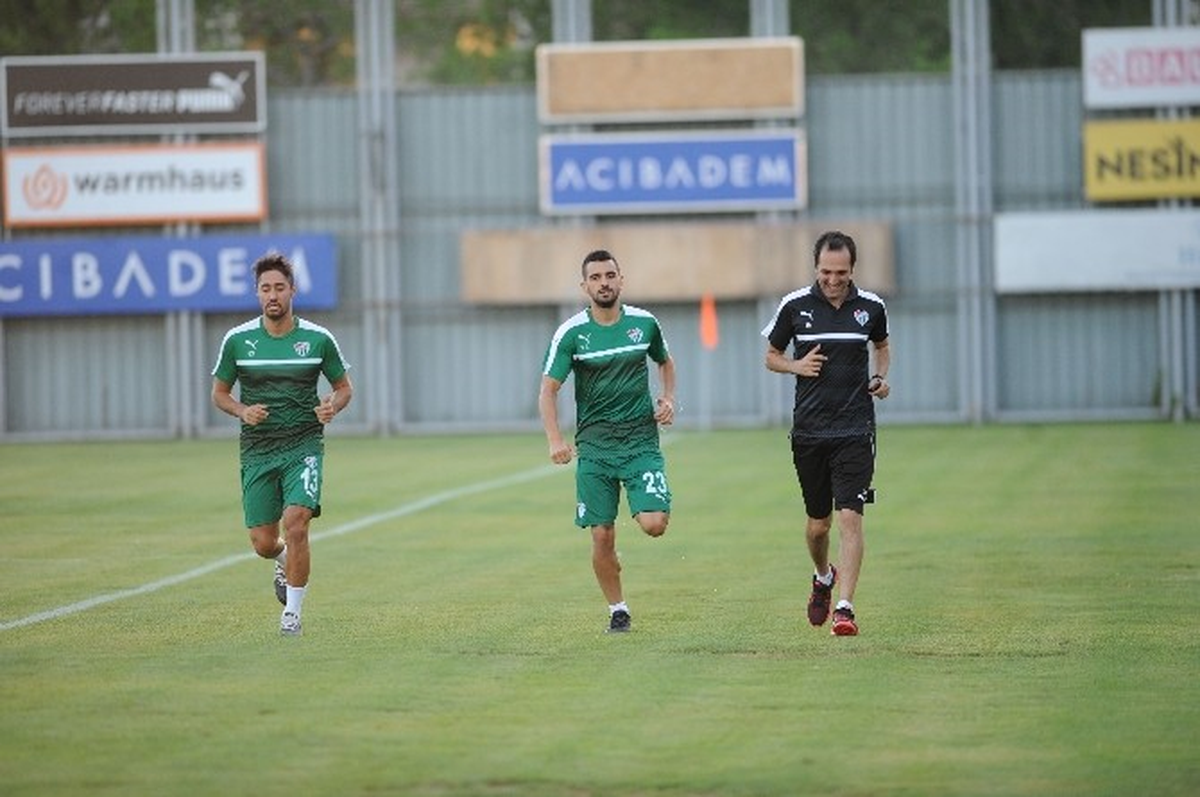 Bursaspor\'da Adanaspor Mesaisi Sürüyor