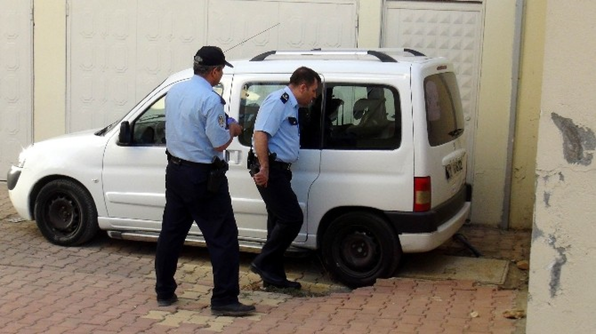 Çalıntı Araçla Tatile Giderken Yakalandılar