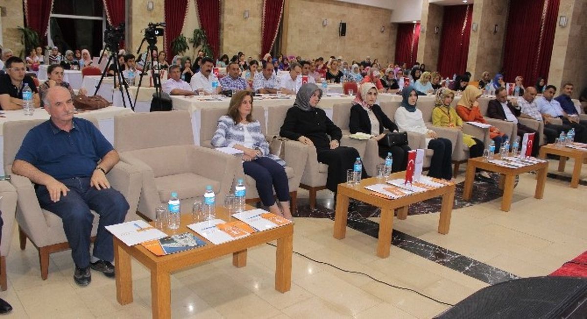 Elazığ\'da \'Darbe Girişimi\' Ulusal ve Uluslararası Boyutuyla Konuşuldu