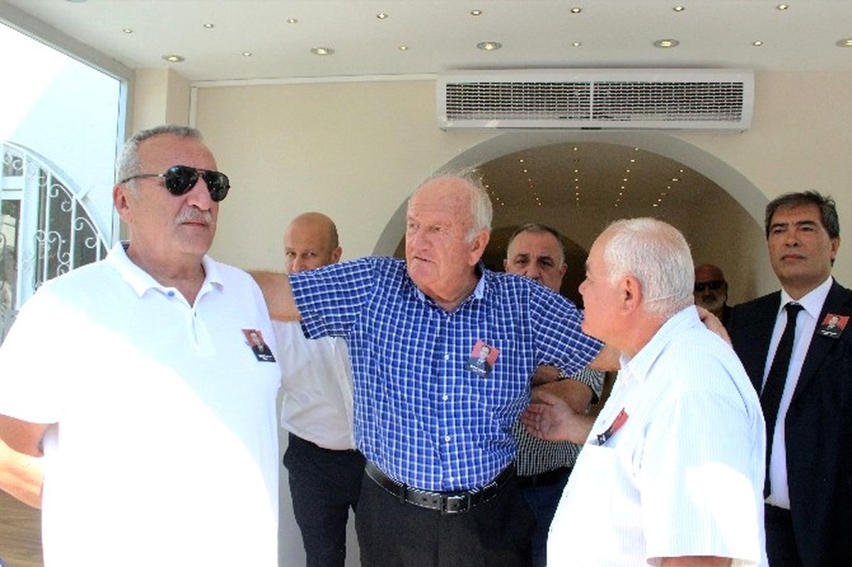 Emekli Vali Uğur Boran Gözyaşlarıyla Son Yolculuğuna Uğurlandı