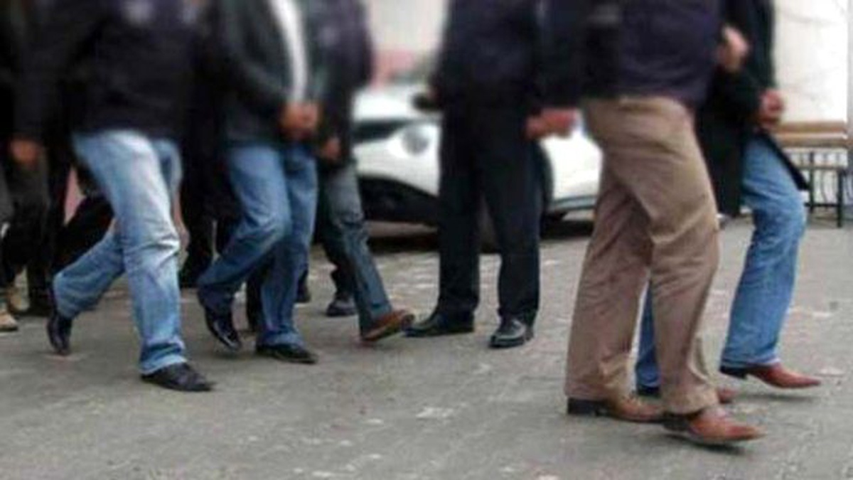 Fetö/pdy Operasyonunda Gözaltına Alınanlar Sağlık Kontrolünden Geçirildi