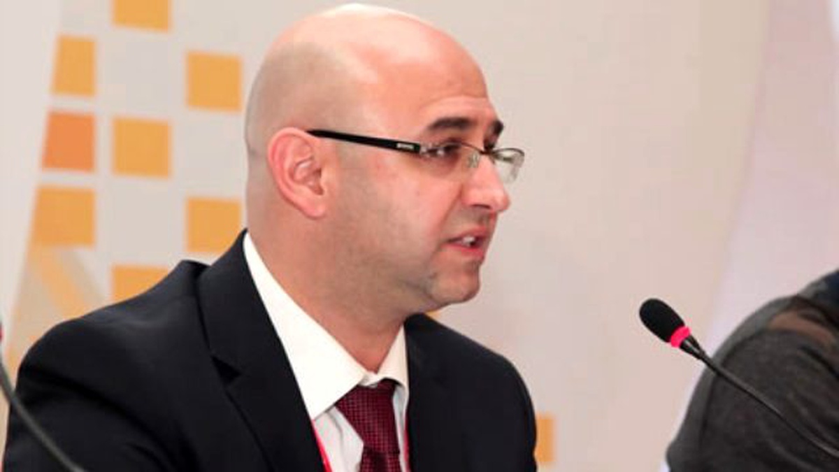 İletişim Uzmanı Sanlav: "Sosyal Medya, Darbeye Karşı Direnişte Başrol Oynadı"