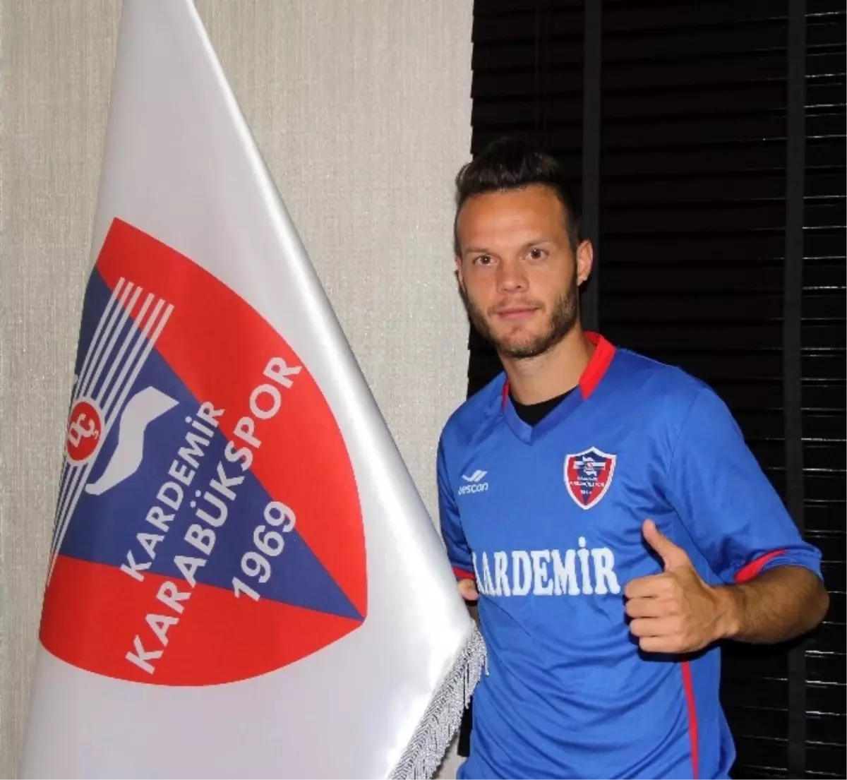 Kardemir Karabükspor, Lazarevic ile Sözleşme İmzaladı