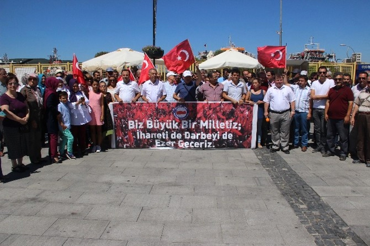 Memursen\'den Demokrasi Nöbeti Açıklaması