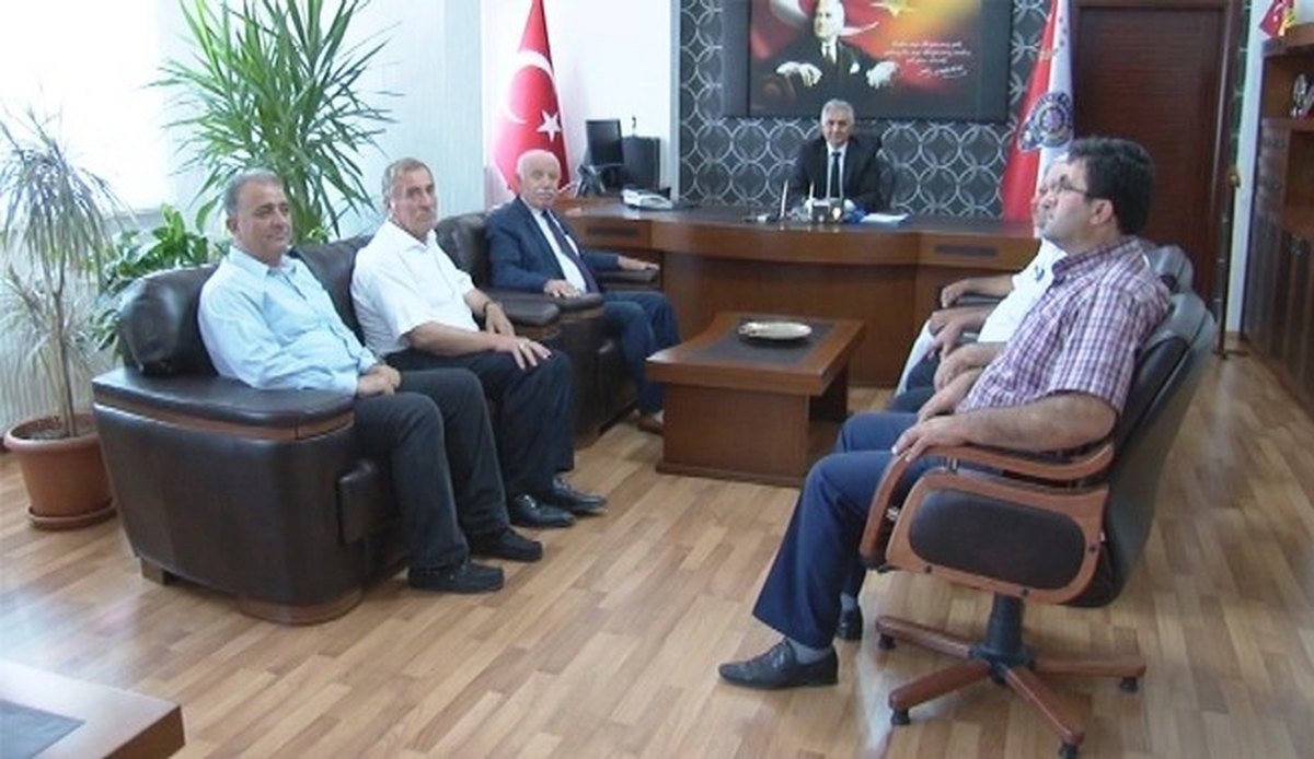 MHP\'den Emniyet ve Jandarmaya Ziyaret