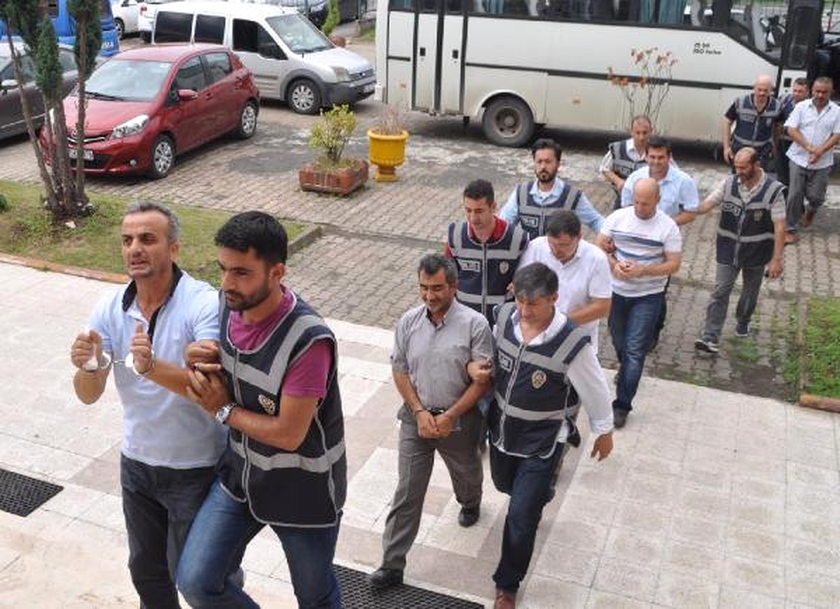 Ordu\'da, Fetö Şüphelisi 6 Polis Adliyeye Sevk Edildi