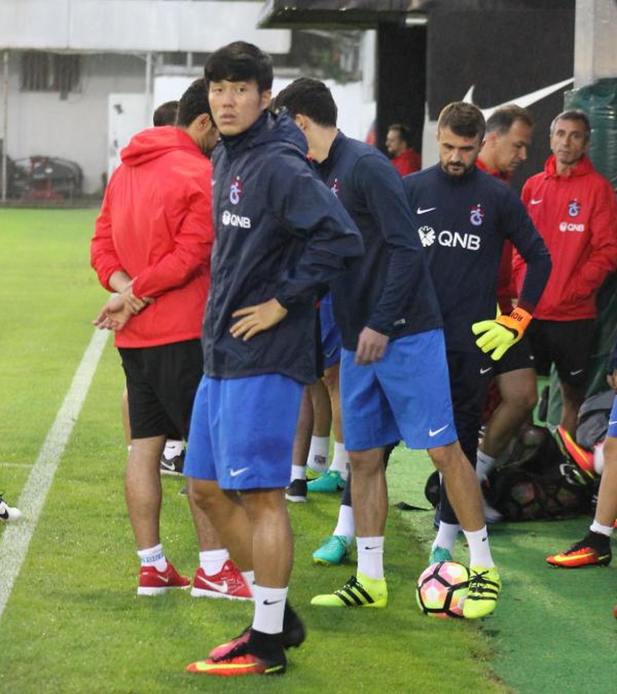 Trabzonspor\'un Yeni Transferi Suk, İlk Antrenmanına Çıktı