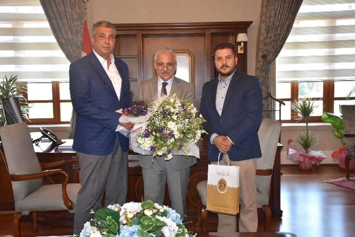 Vali Güvençer Konuklarını Ağırladı