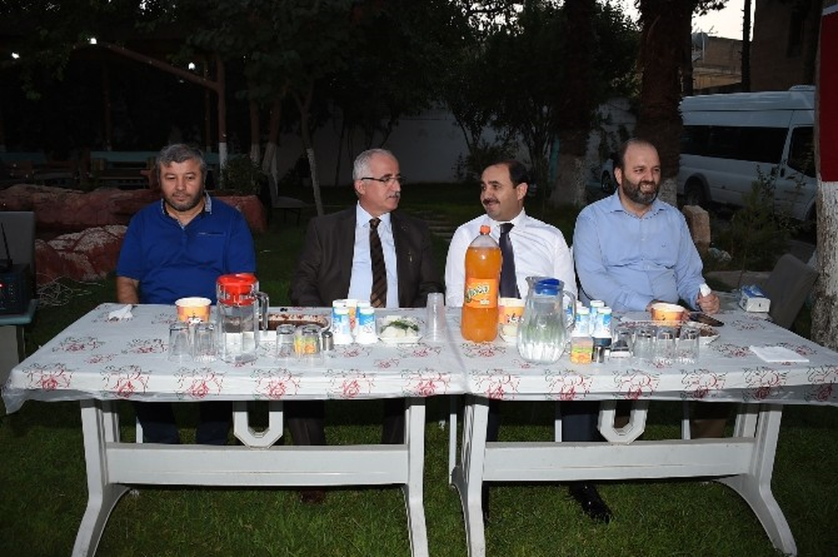 Vali Tuna: "Bu Vatana Hep Birlikte Hizmet Edeceğiz"