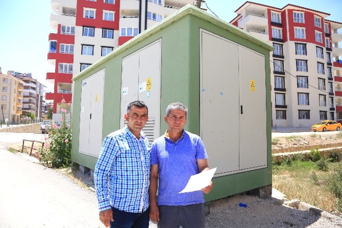 Vatandaşlar Uzun Süren Elektrik Kesintilerinden Şikayetçi
