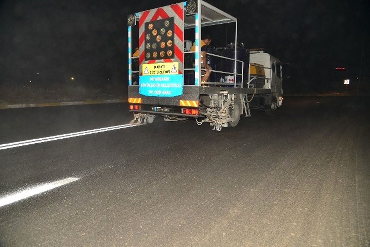 Yol Çizgileri Yeniden Çiziliyor