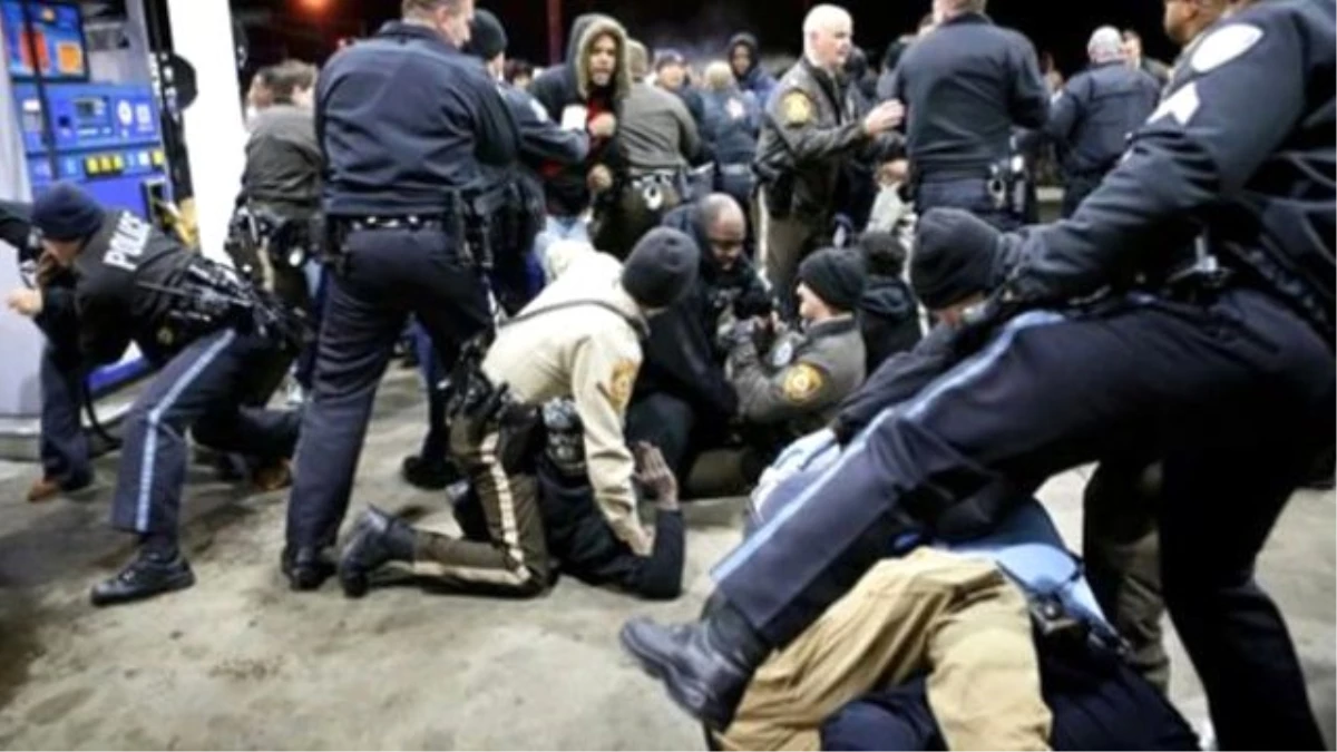 ABD\'de Polis Şiddeti Protestosundaki Olaylar