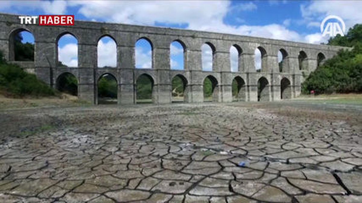 Baraj Suları Çekilince Güzelce Su Kemeri Tamamen Ortaya Çıktı