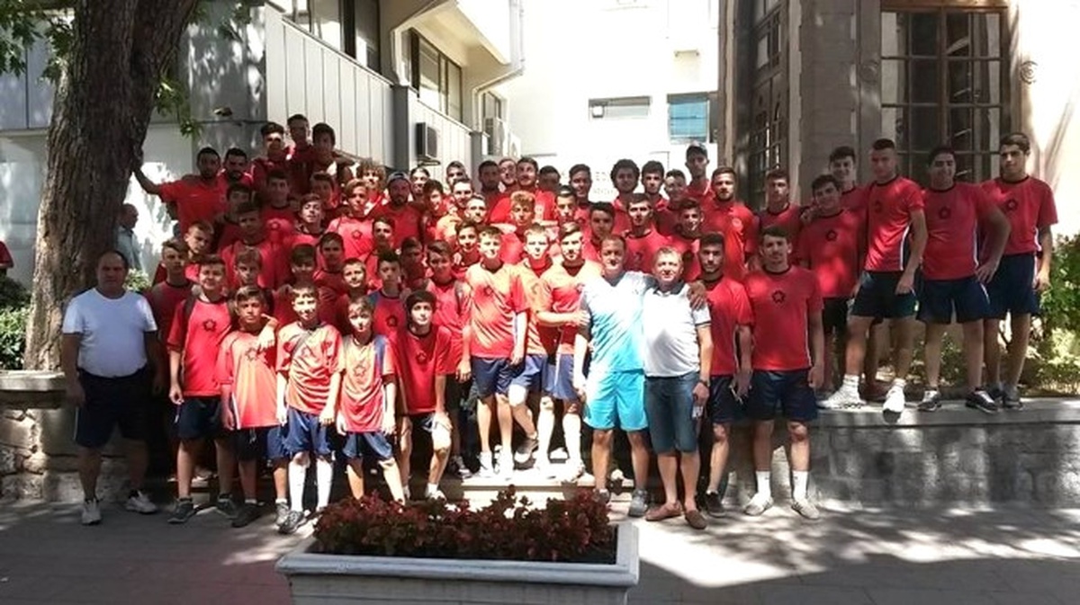 Bergama Belediyespor\'a "Yeni Kural" Semineri