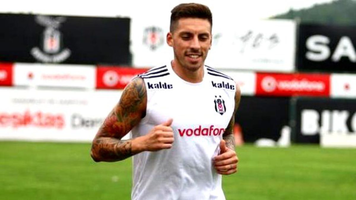 Beşiktaş\'ta Sosa Antrenmana Katılmadı