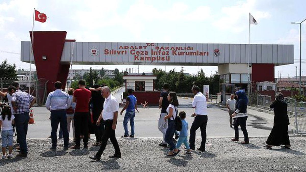 Cezaevlerinden Tahliyeler Başlıyor