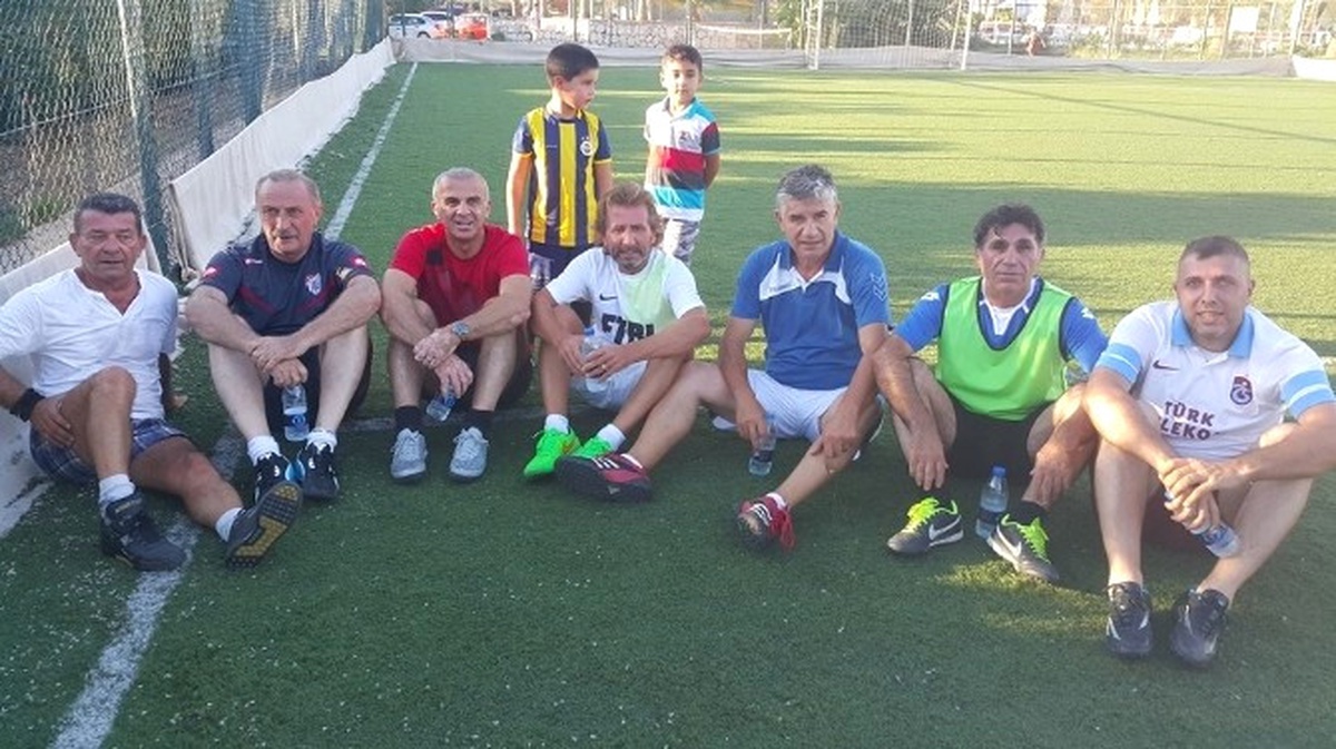Efsane Kaptandan Fenerbahçe Spor Okulu\'na Ziyaret