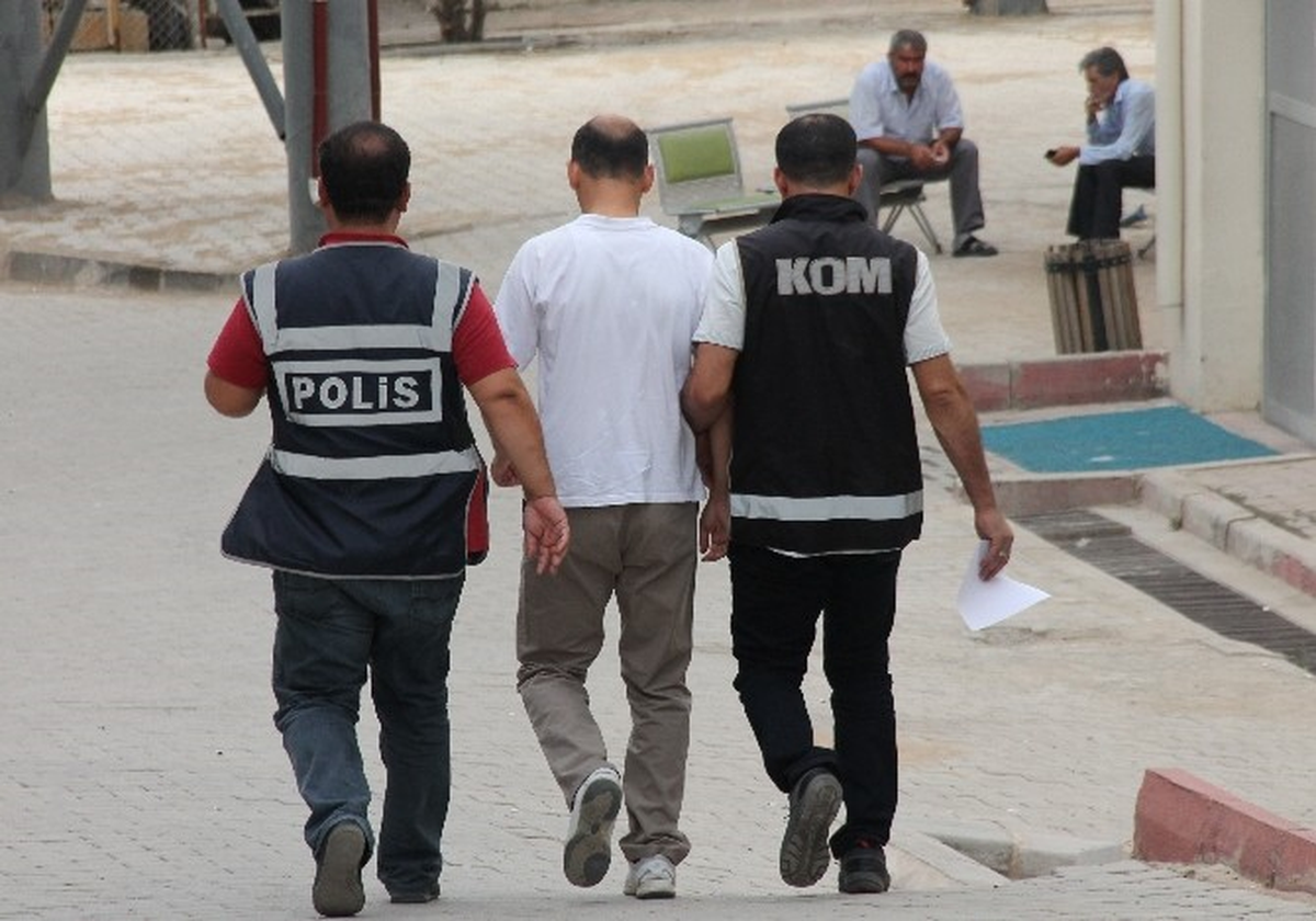 Elazığ\'da Fetö Operasyonu: 20 Polis Gözaltına Alındı