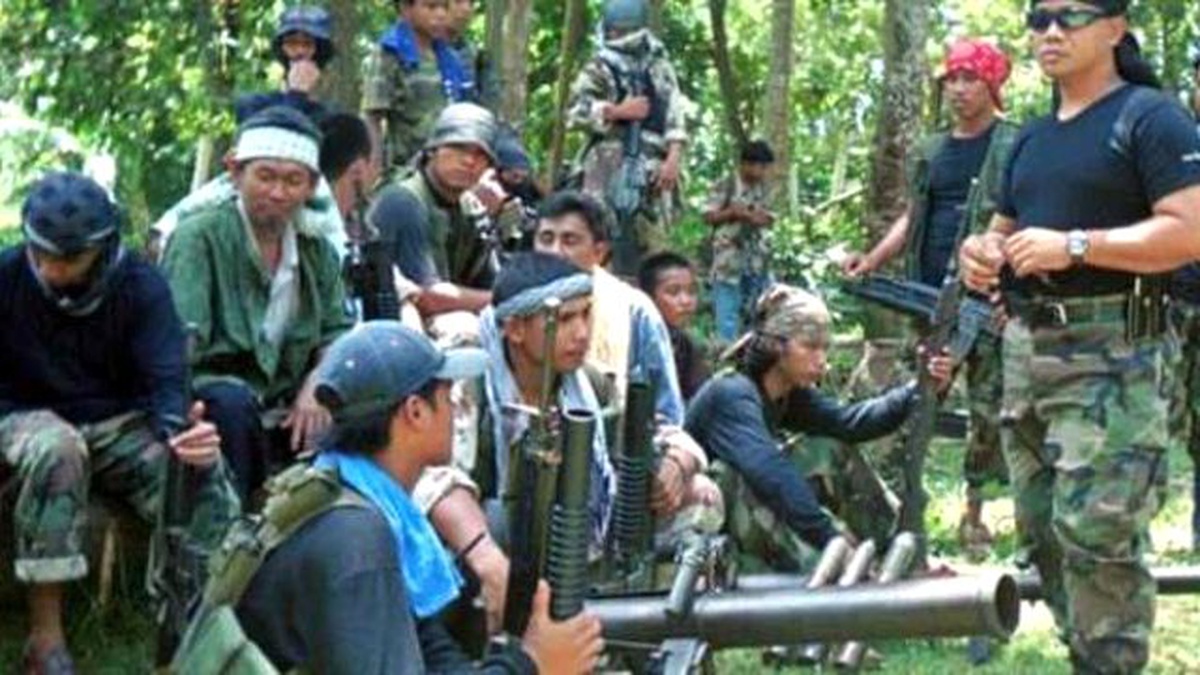 Filipinler\'de Kaçırılan Öğretmen