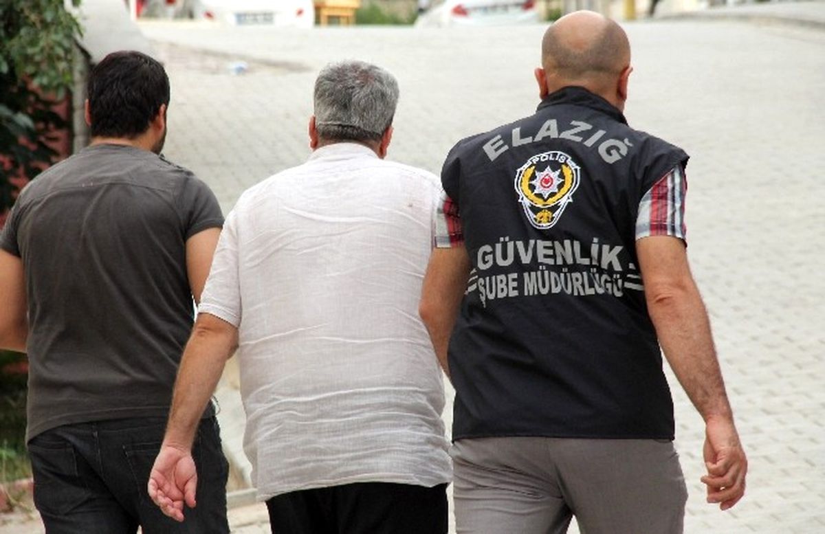 Fırat Üniversitesi\'nde Fetö Operasyonu: 22 Gözaltı