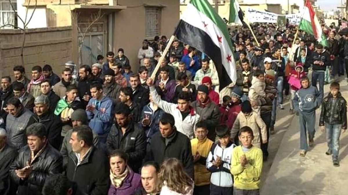 Kamışlı\'da Kürtler Pyd\'yi Protesto Etti