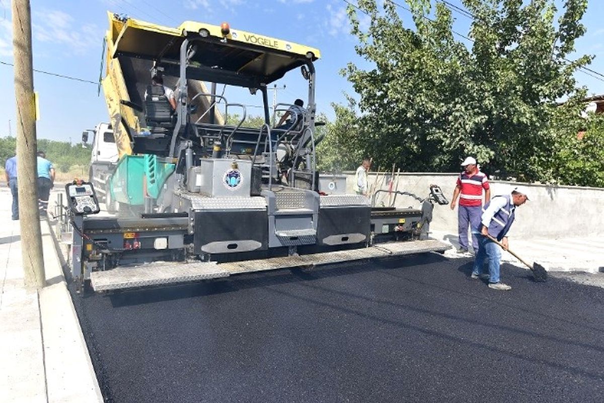 Karahan Mahallesi\'nin Yolları Yapıldı
