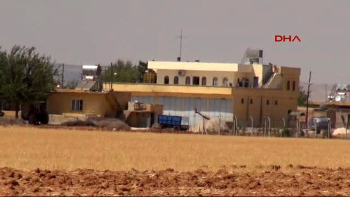 Kilis Işid\'in Attığı Havan Mermisi, Elbeyli\'de Araziye Düştü