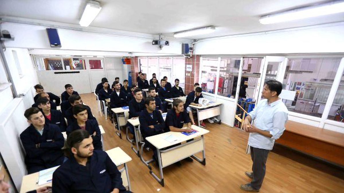 Kombi servisçiliği kursu ile meslek sahibi oluyorlar