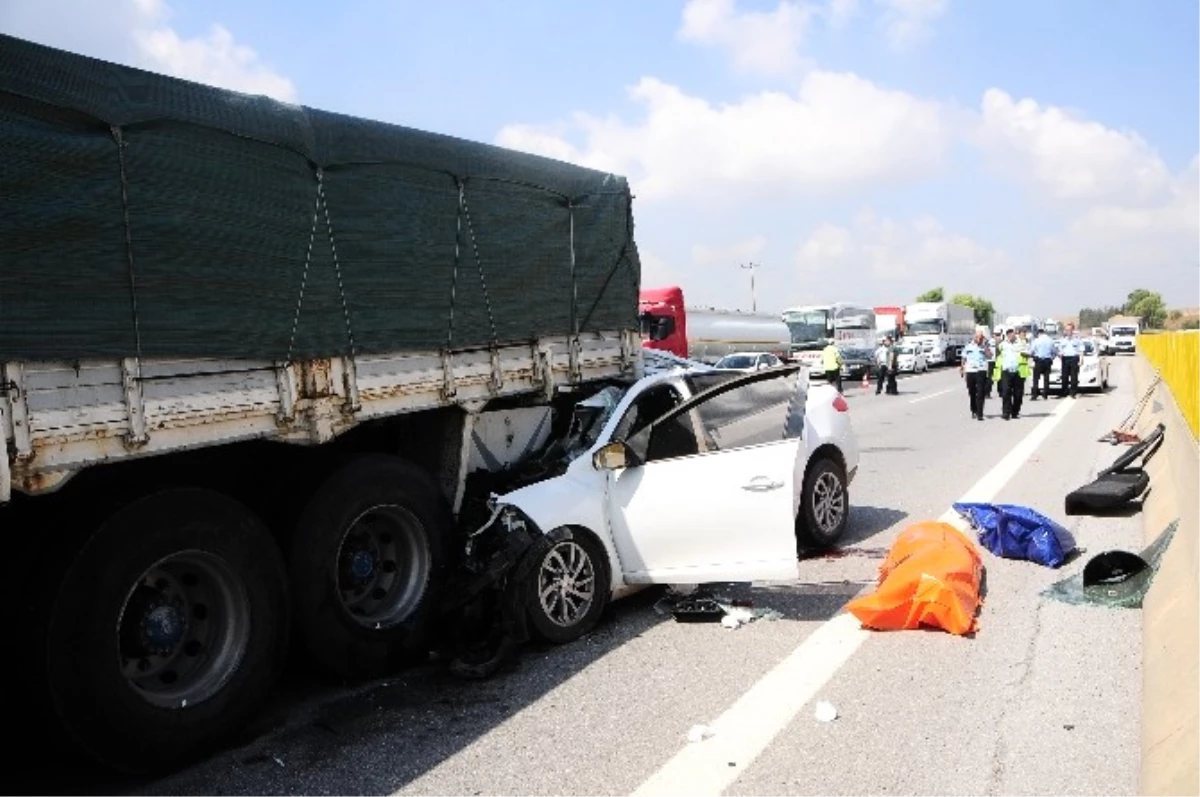 Rahatsızlanan Sürücü Kazaya Neden Oldu: 2 Ölü