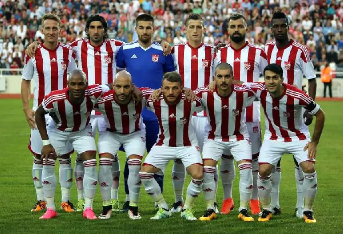 Sivasspor\'da Forma Numaraları Belli Oldu