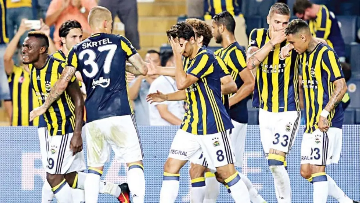 58 Yılın Lideri Fenerbahçe