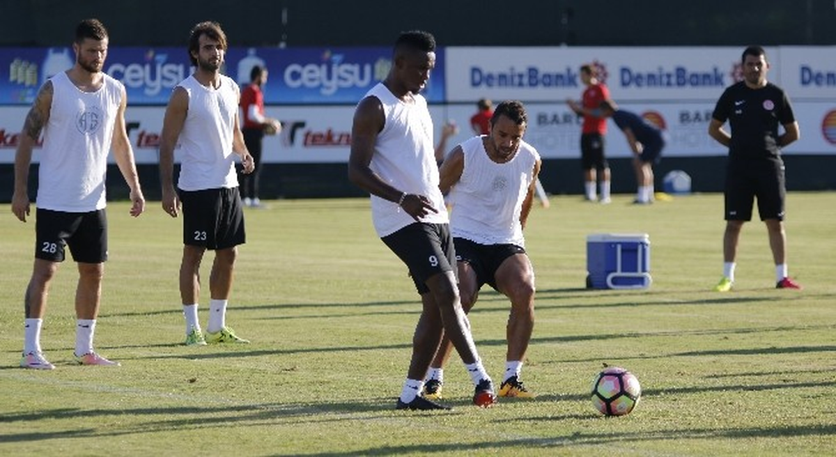Antalyaspor, Osmanlıspor Maçı Hazırlıklarını Sürdürdü