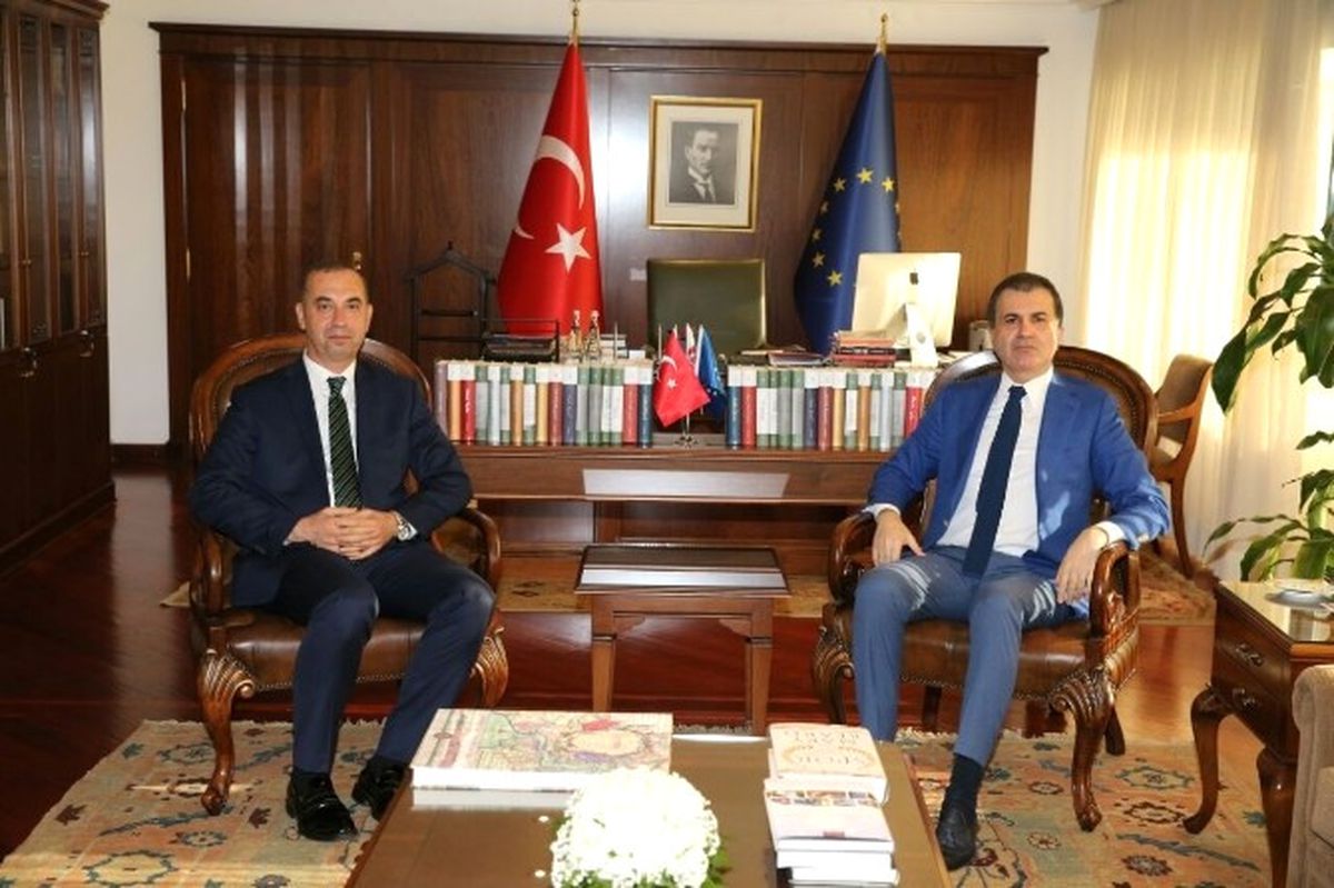 Bakan Çelik Abtü Rektörü Prof. Dr. Tümay\'ı Kabul Etti