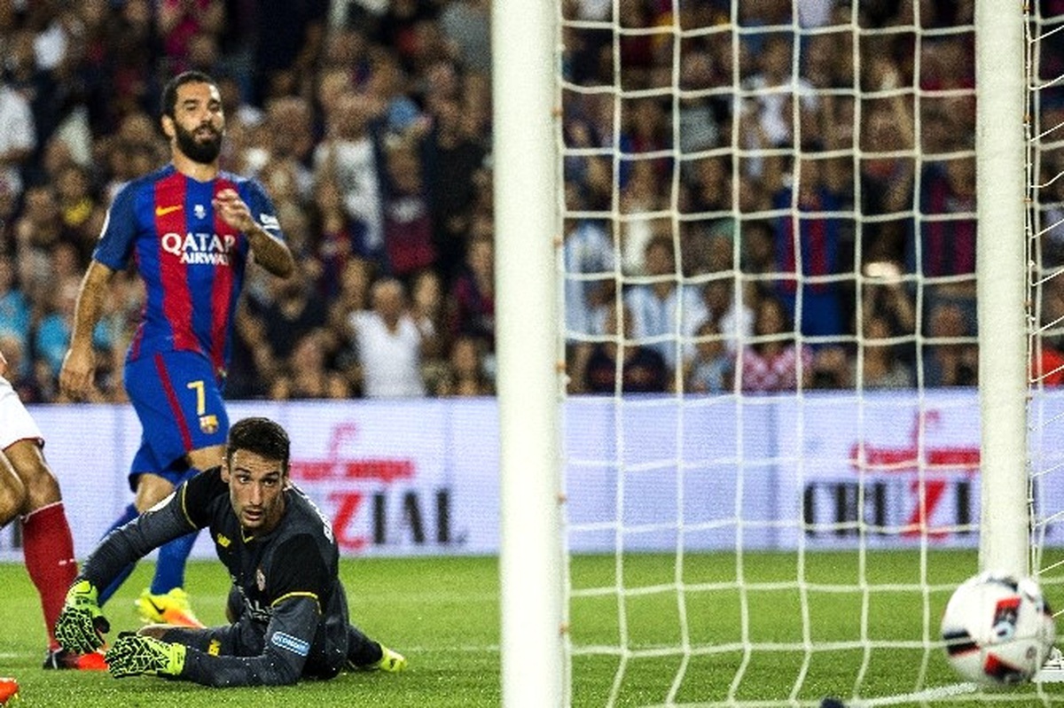 Barcelona - Sevilla Maçında Arda Turan Rüzgarı