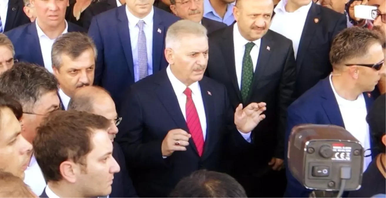 Başbakan Yıldırım Yaralıları Ziyaret Etti