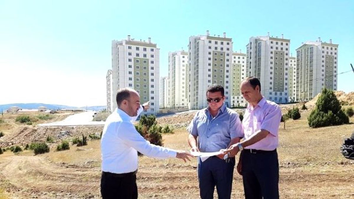 Başkan Bakıcı Yeni TOKİ\'lerde İncelemelerde Bulundu