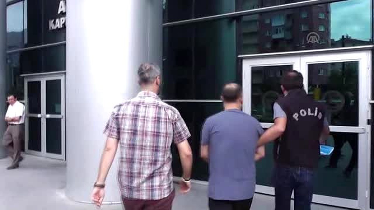Muş\'ta Fetö Operasyonu: 16 Gözaltı