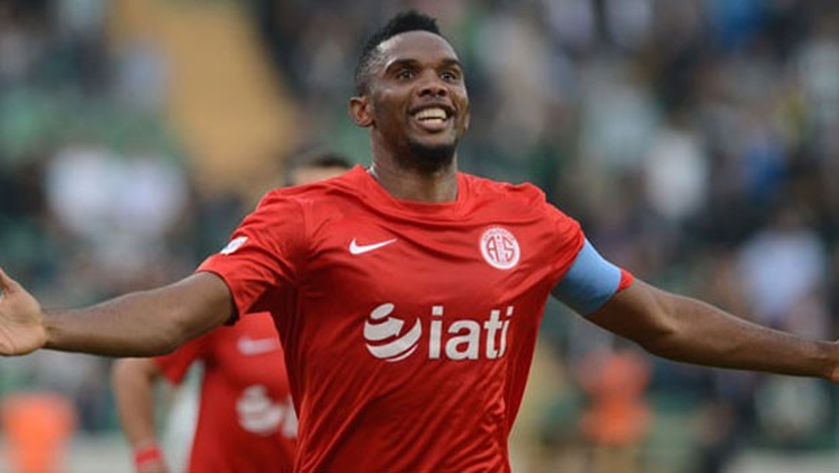 Galatasaray\'da Eto\'o Tartışması
