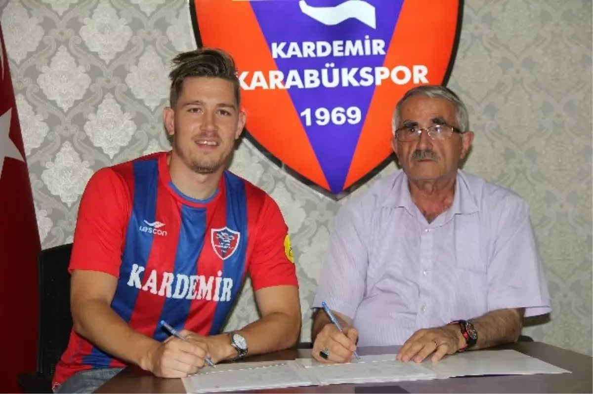 Karabükspor Skulason\'u Kadrosunu Kattı