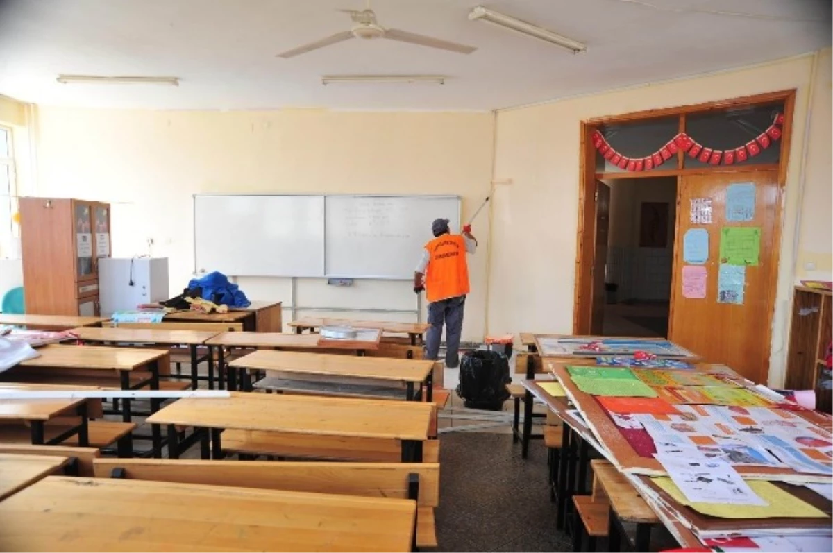 Kepez\'de Okul ve Camilerin Yenilenmesi Çalışmaları
