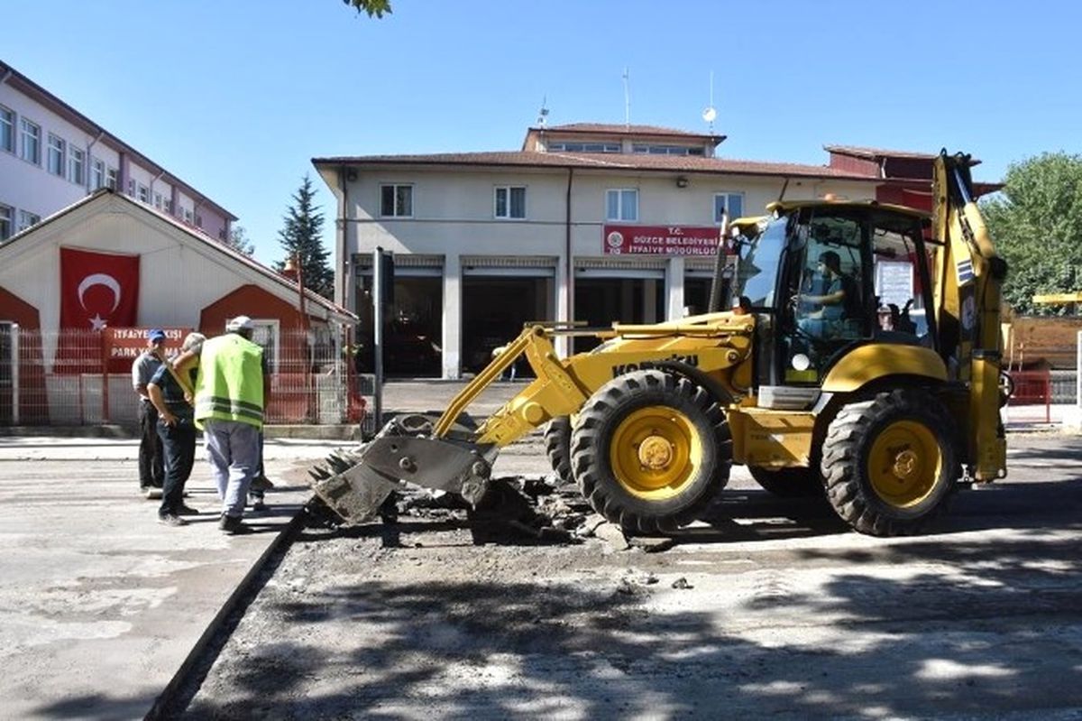 Küçüksu Mevkiinde Asfalt Çalışması Başladı