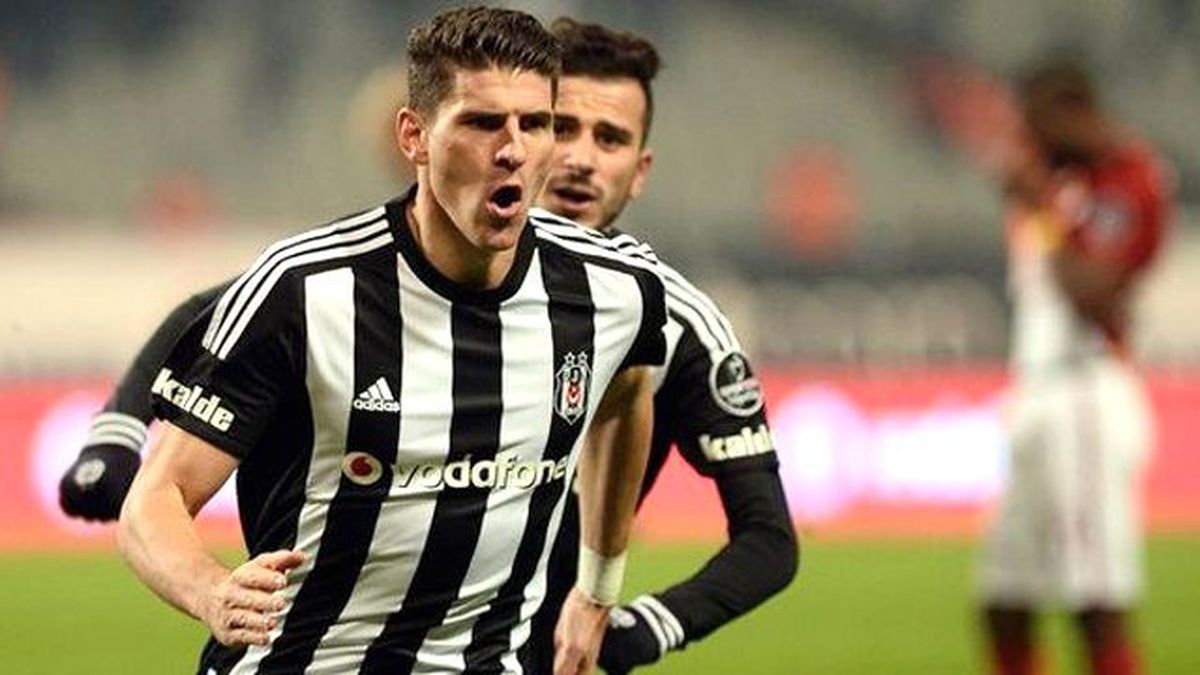 Mario Gomez, Wolfsburg'dan Yıllık 5.5 Milyon Euro Alacak