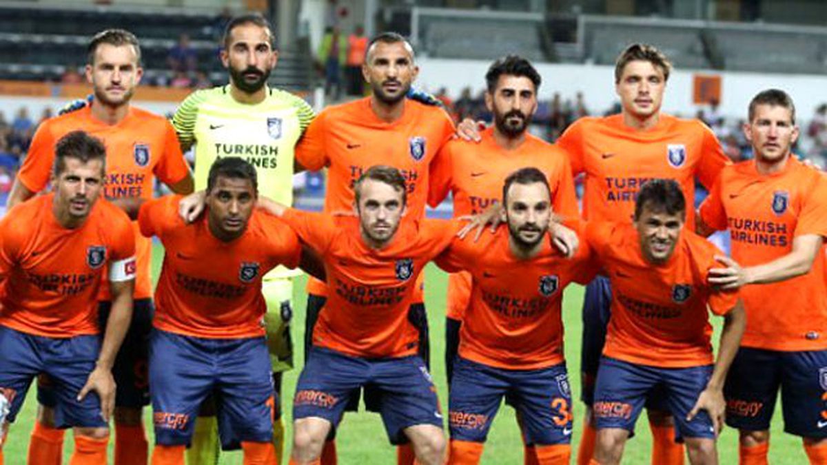 Medipol Başakşehir, Shakhtar Donestk'e Gol Atan İlk Türk Takımı Oldu
