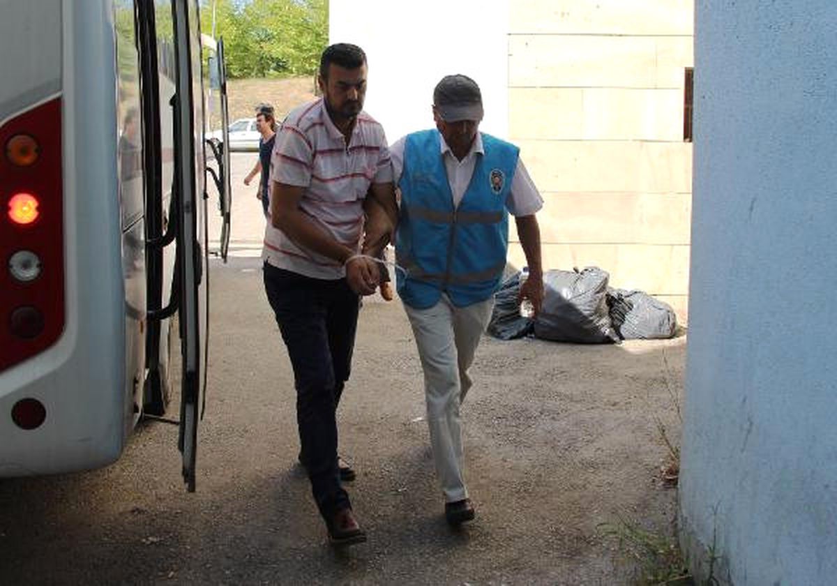 Sakarya\'da Kimse Yok mu Derneği\'nin 13 Yöneticisi Adliyeye Sevk Edildi