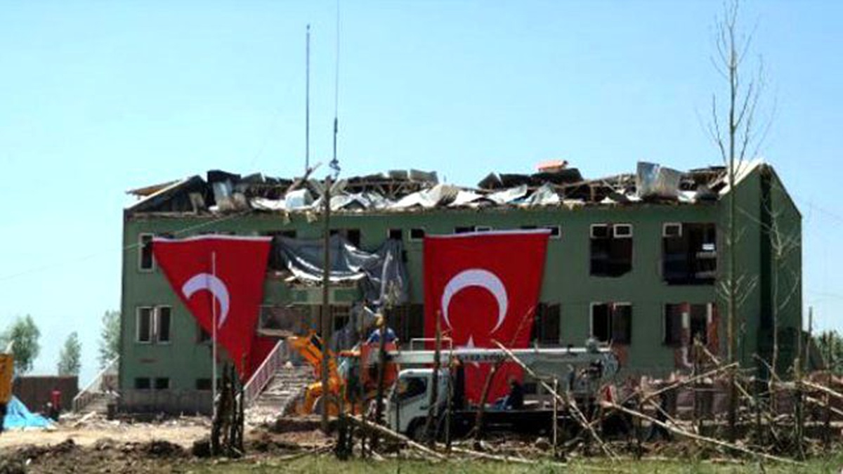 Saldırının İzleri Gün Ağarınca Ortaya Çıktı
