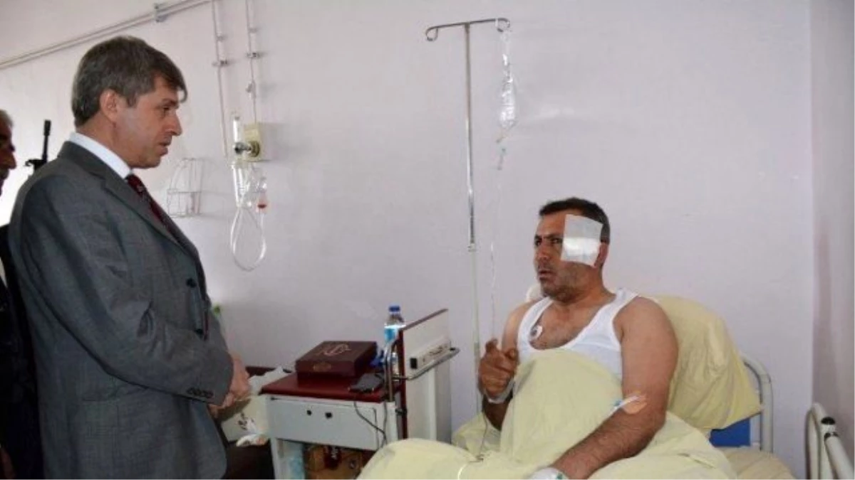 Vali Çınar Terör Saldırısında Yaralanan Askerleri Ziyaret Etti