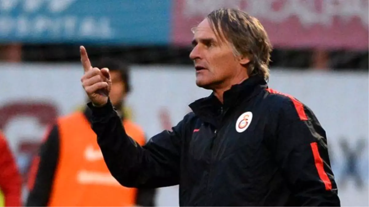 Galatasaray Teknik Direktörü Riekerink Açıklaması